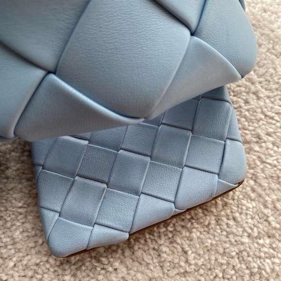 ✨SOLD✨Bottega Veneta Leather Slides - Picture 6 of 9